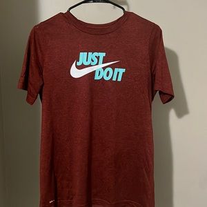 Sri-fit Nike Tee